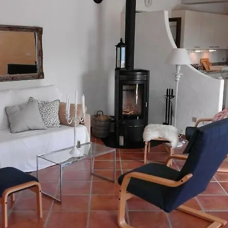Oberhalb Cannobio: Haus Mit Fantastischem Ausblick